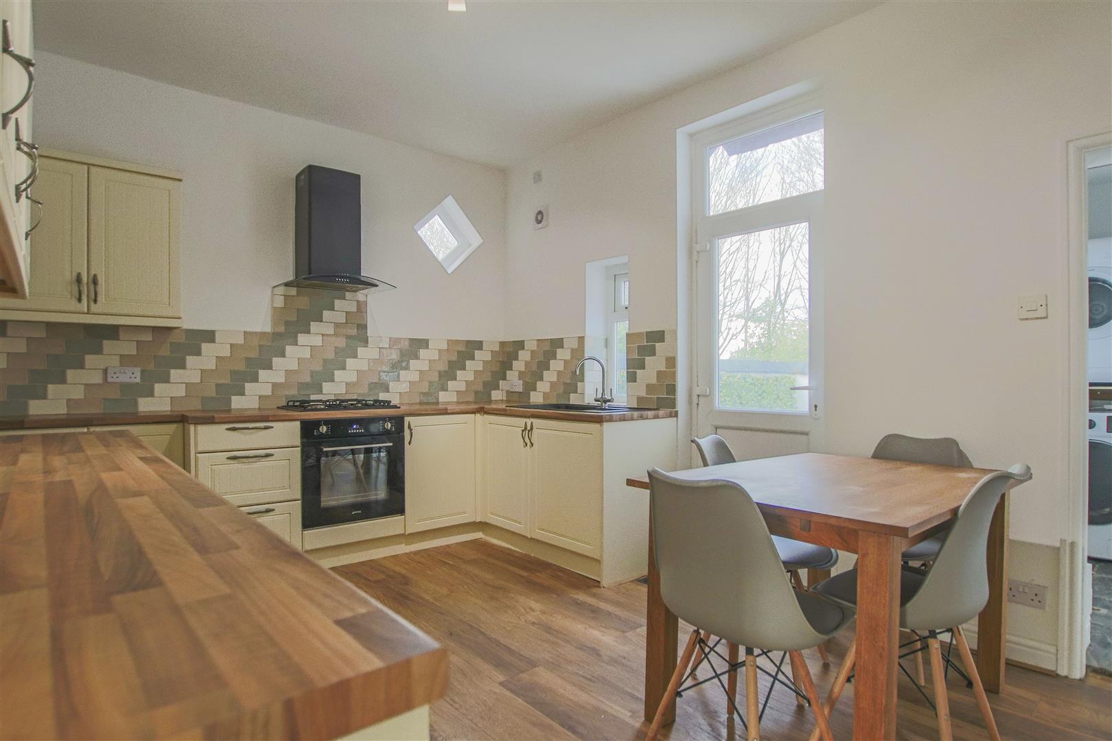 2 Bed End Terrace House For Sale - Main Image